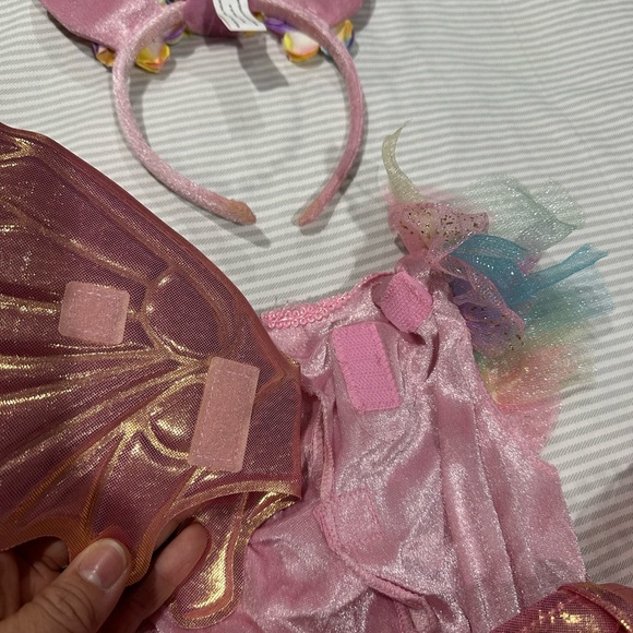 Toddler Winged Unicorn Costume size 2T - Picture 4 of 5